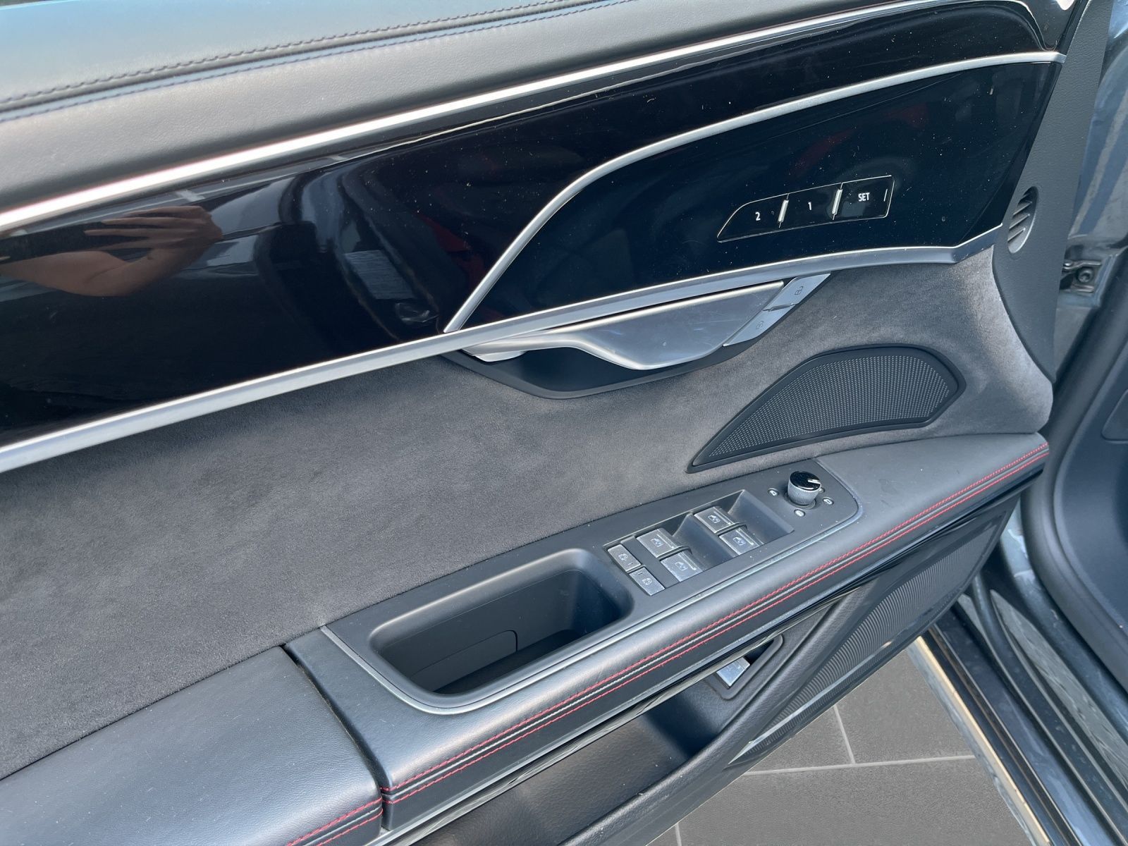 Audi S8 - Bild 14