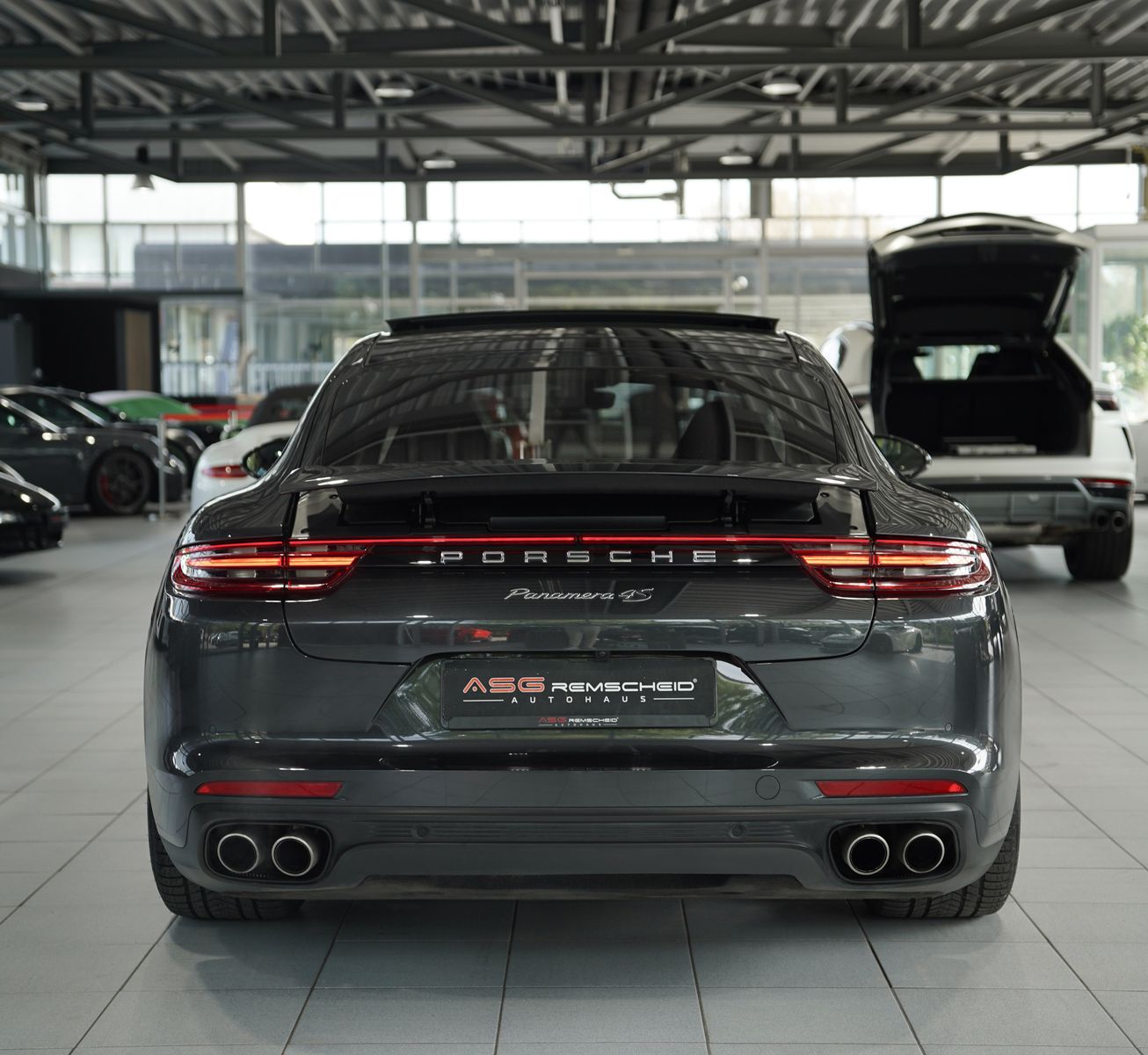 Porsche Panamera