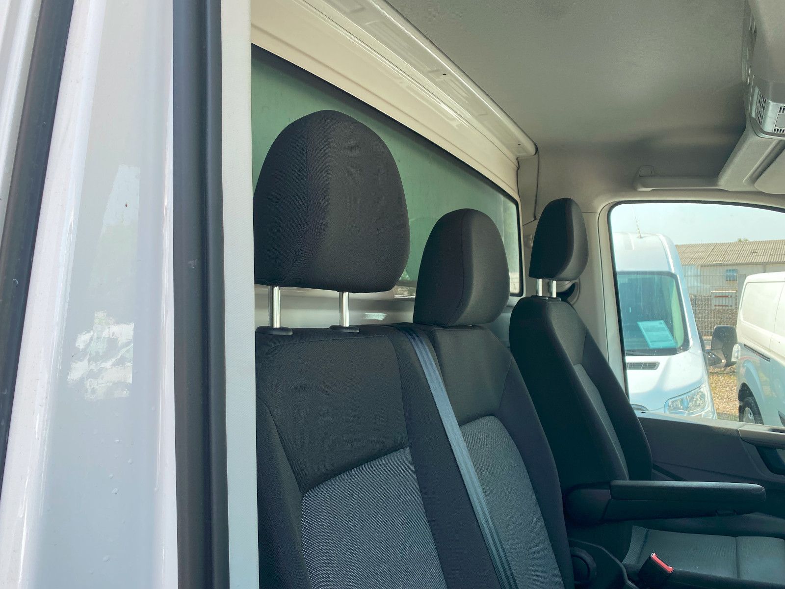 Fahrzeugabbildung Volkswagen Crafter 35,L3 Koffer LBW Automatic,SHg,SH gepfl.