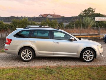 Skoda Octavia - 3