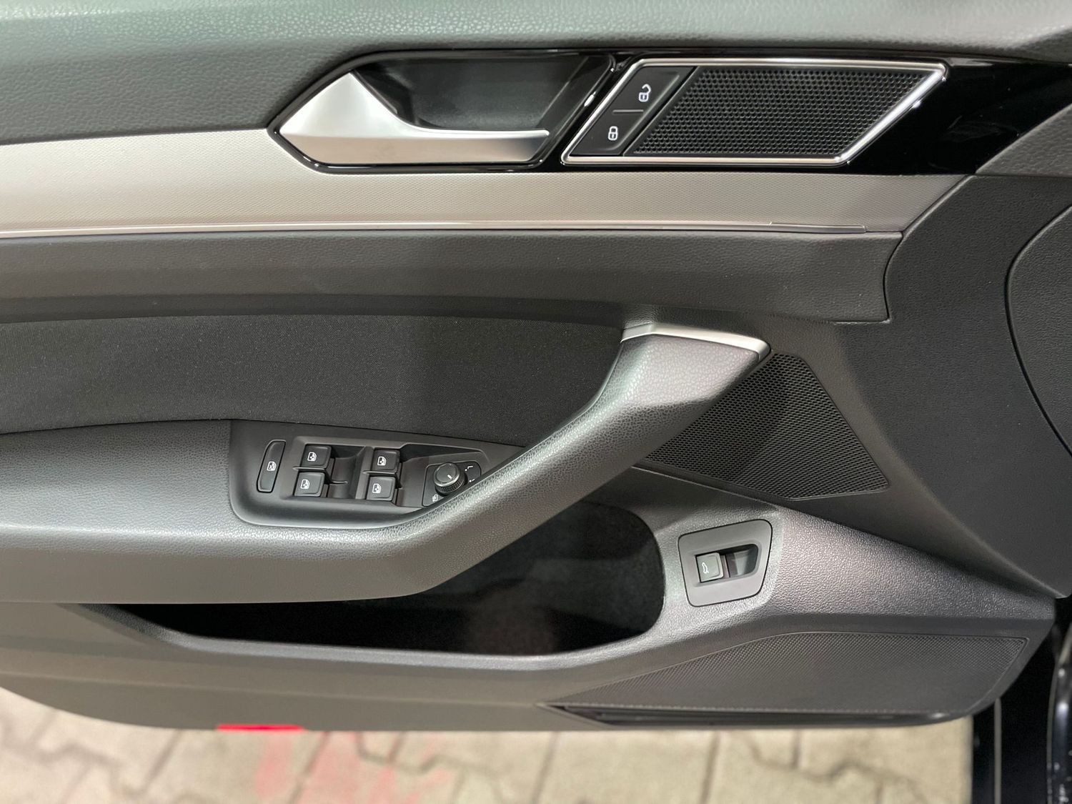 Fahrzeugabbildung Volkswagen Passat 2.0TDI Comfortline#LED#ACC##AHK#Kamera#Ca