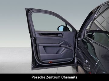 Porsche Cayenne - 10