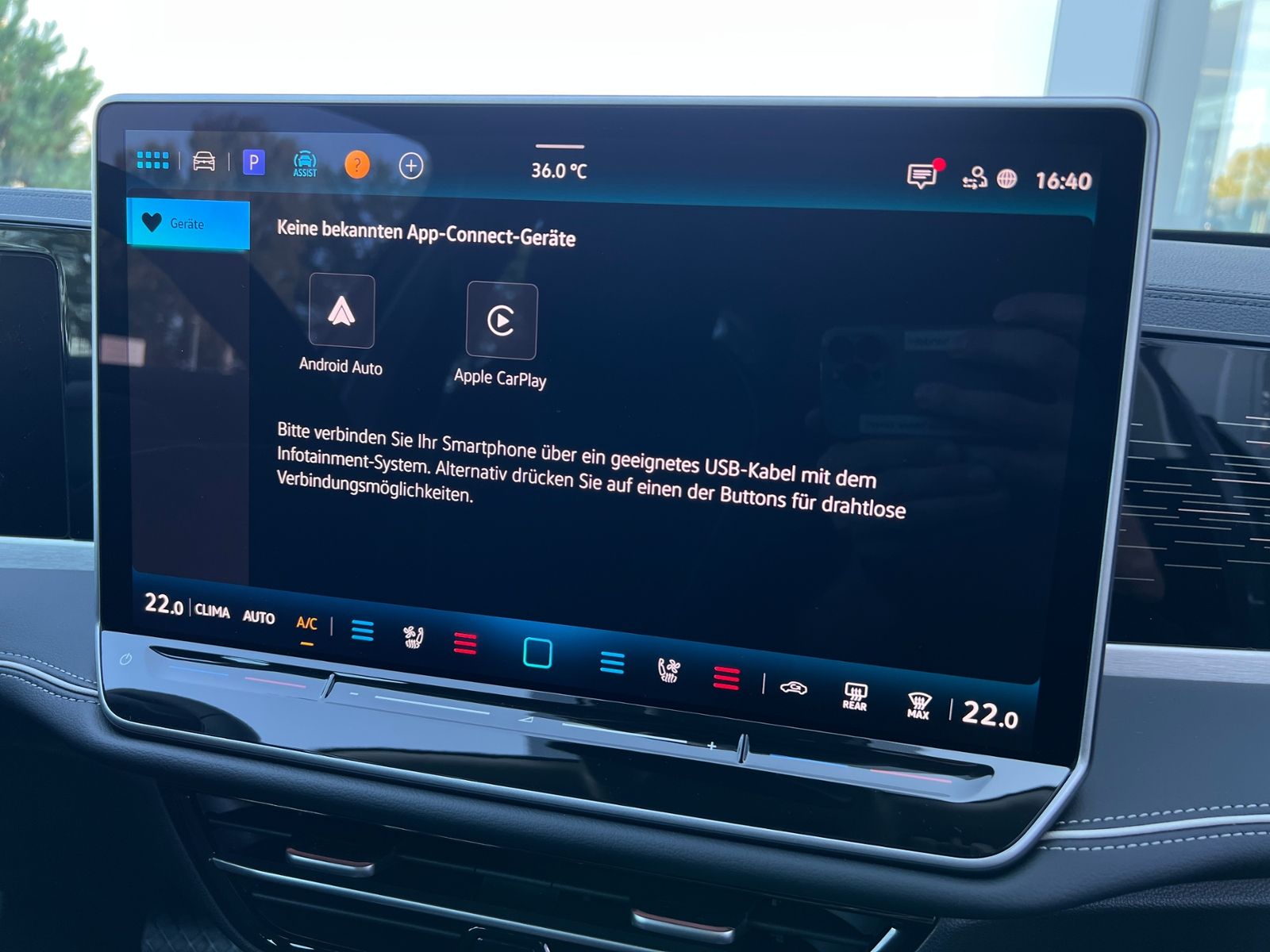 Fahrzeugabbildung Volkswagen Passat Variant Elegance 1.5 eTSI DSG *AHK,IQ-Lig