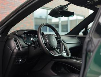 صورة مصغرة 30 لـ 2021 Aston Martin DBX