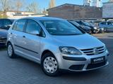 Volkswagen Golf V Plus Trendline.2.0 TDI Aut.*Shzg*Klimaaut - VW Golf Plus in Mainz