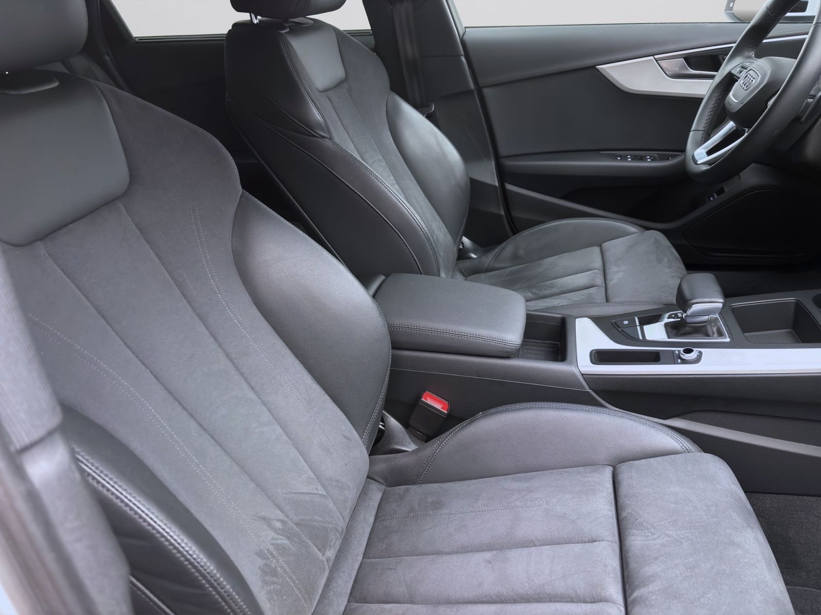 Audi A4 - Bild 17