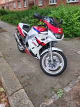 Yamaha FZR 600 - YAMAHA FZR