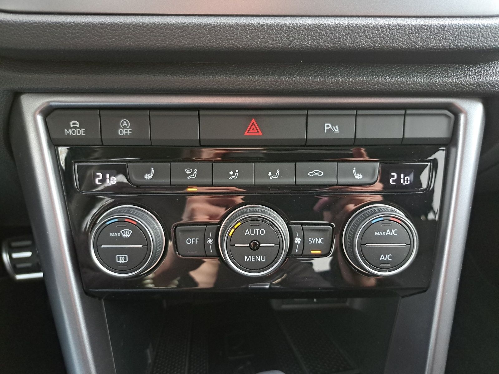 Volkswagen T-Roc - Bild 23