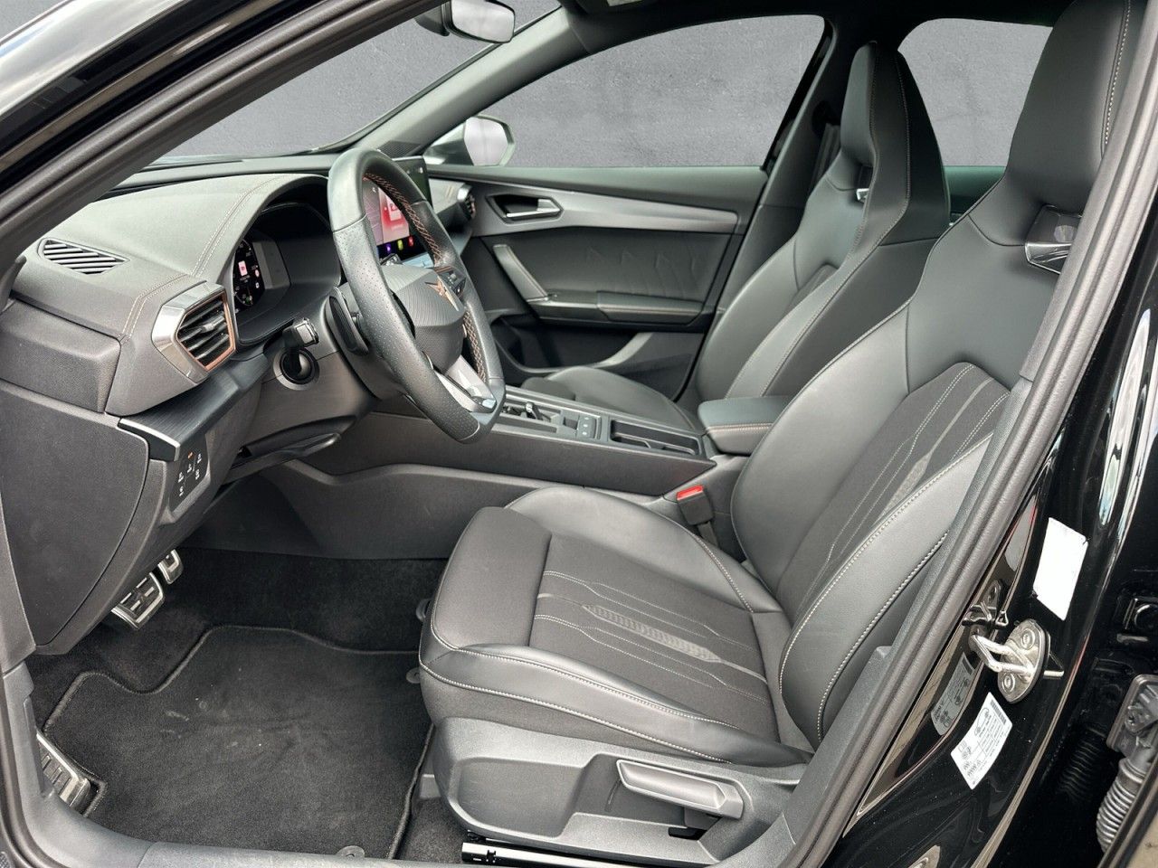 Fahrzeugabbildung CUPRA Formentor VZ 2.0 TSI 4Drive DSG