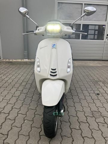 Vespa Sprint 50