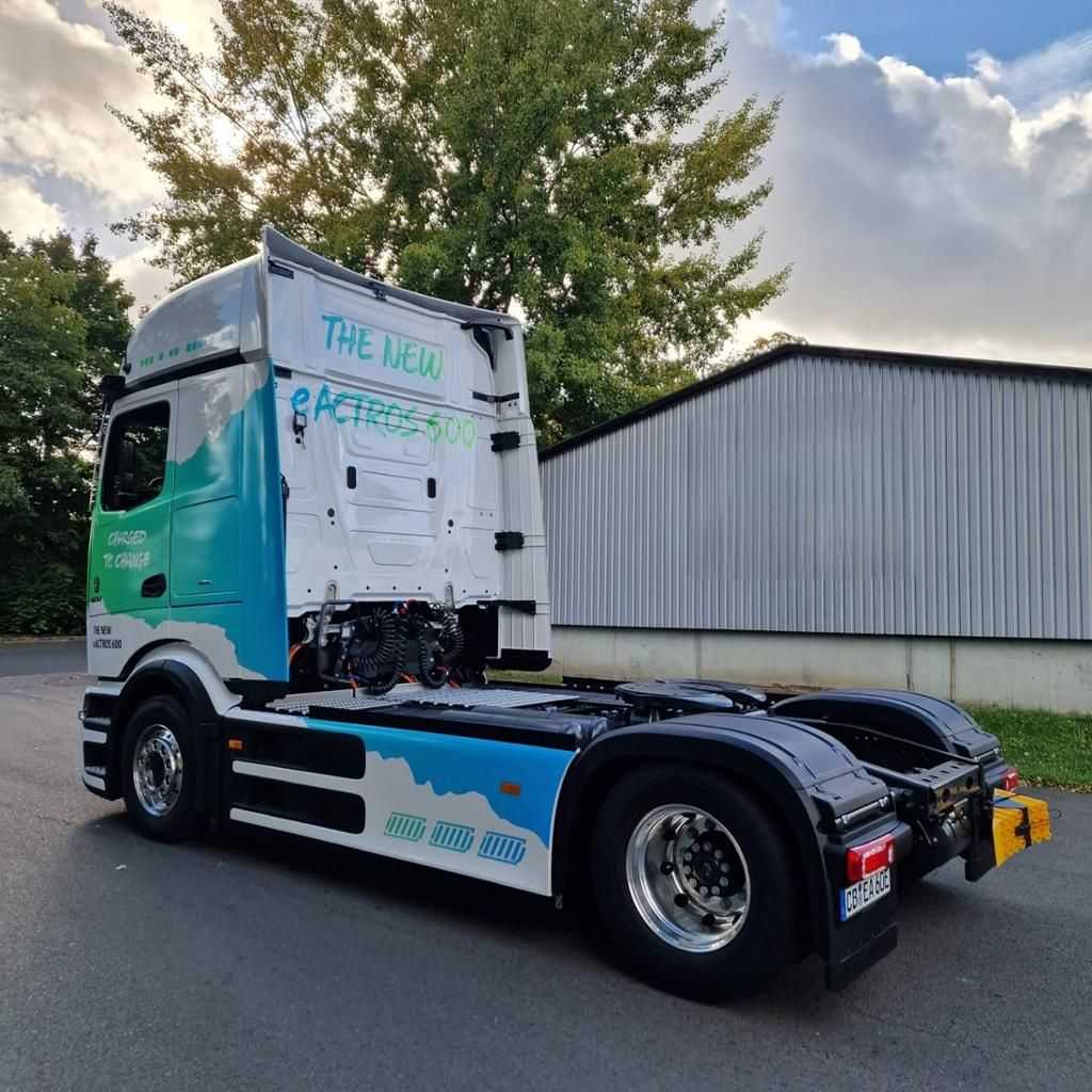 Fahrzeugabbildung Mercedes-Benz eActros 600 LS LED KlimaA Navi Luft SoundSys LM