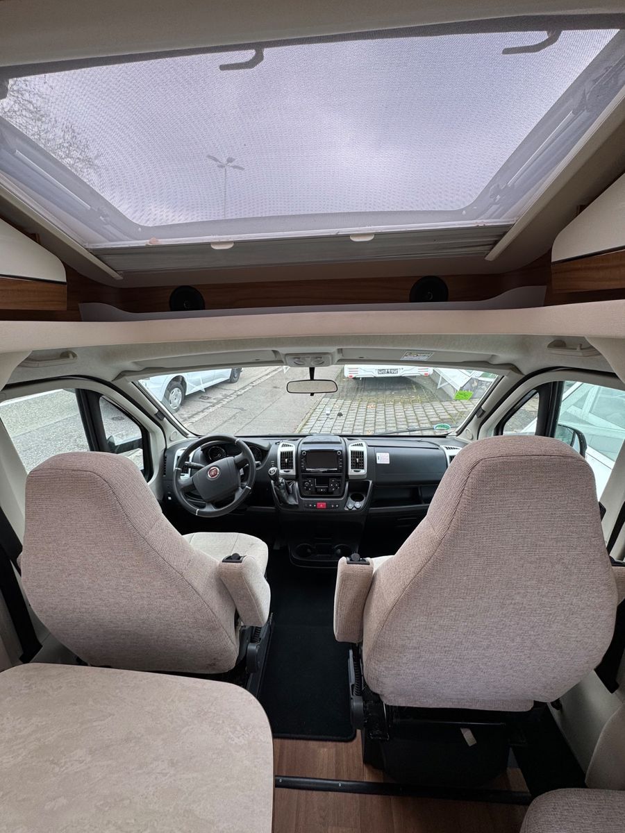 Fahrzeugabbildung HYMER / ERIBA / HYMERCAR Tramp  704 SL **1.Hand**nur 25000 km