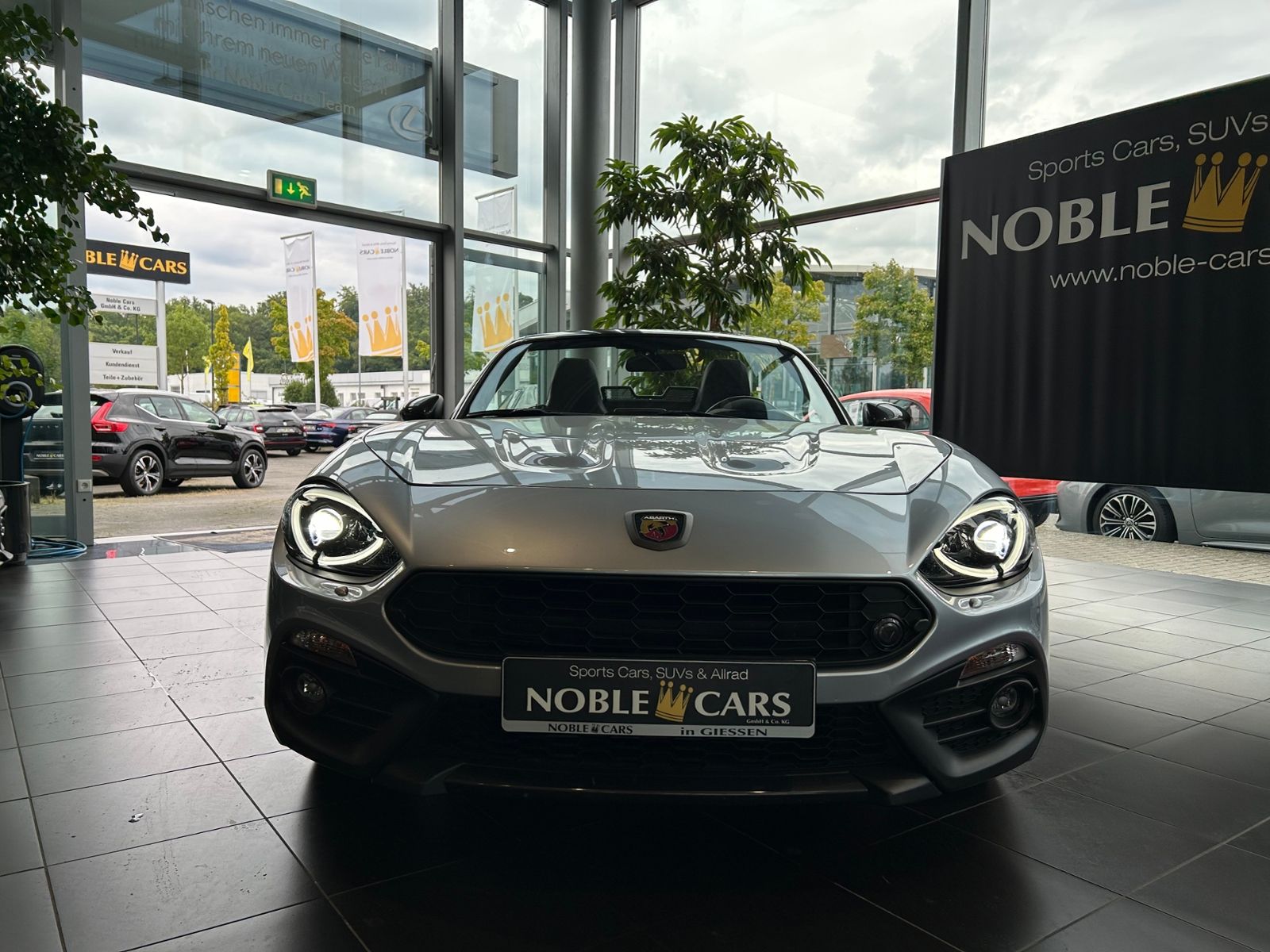 Fahrzeugabbildung Abarth 124 Spider GT  LED LEDER