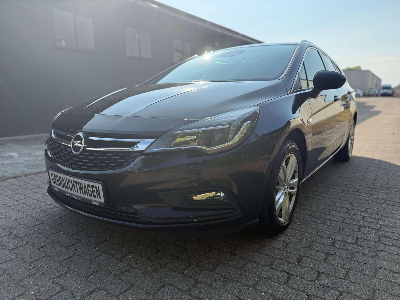 Opel Astra Dynamic/KAMERA/BT/NAVI/PDC