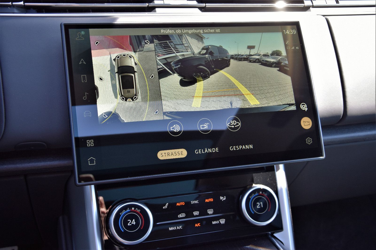 Fahrzeugabbildung Land Rover Range Rover First Edition  Hybrid Pano