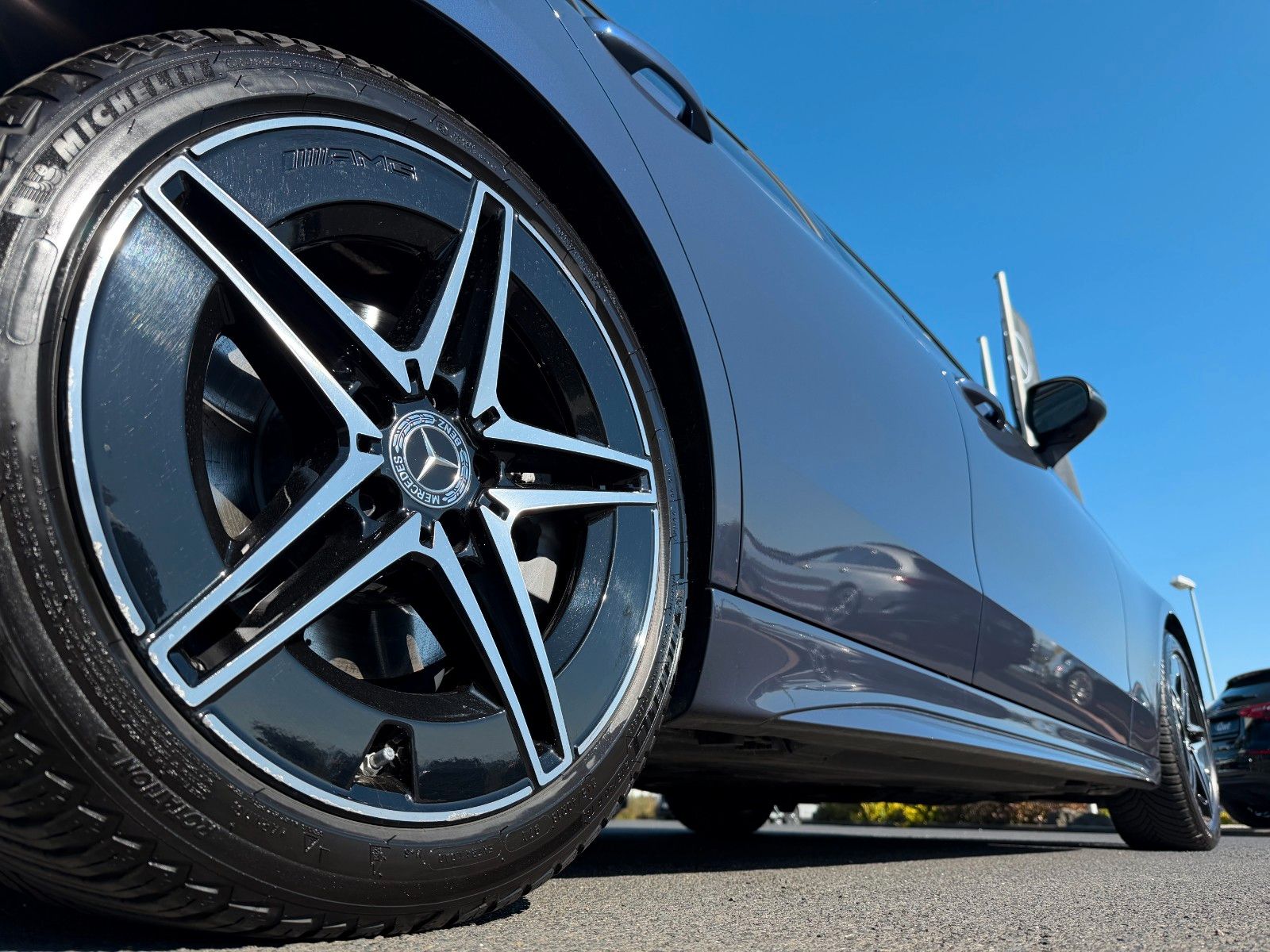 Fahrzeugabbildung Mercedes-Benz C 220d AMG+AHK+ESD+Night+TotW+RKamera