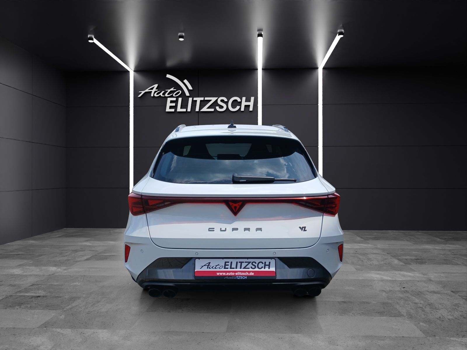Fahrzeugabbildung CUPRA Leon Sportstourer VZ 2.0 TSI 4Drive AHK Matrix S