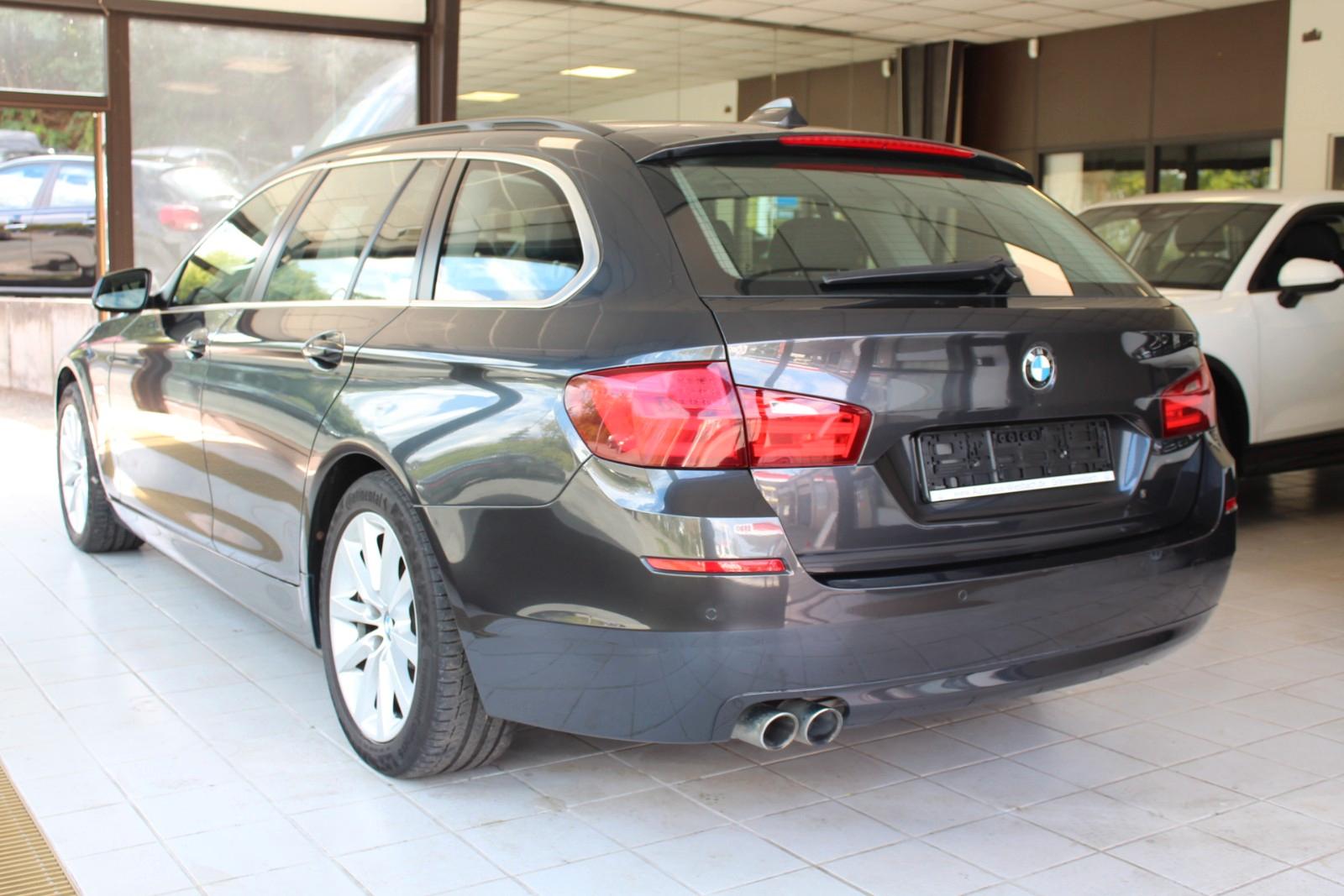 BMW 530 d Touring 245 ch • Boîte auto • 1ère Main - Cuir Dakota • Attelage • Bi-Xénon