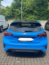 Ford Focus ST X Edition - Ford Focus: ST Edition