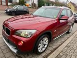 BMW X1 20 d xDrive - BMW X1: Rot