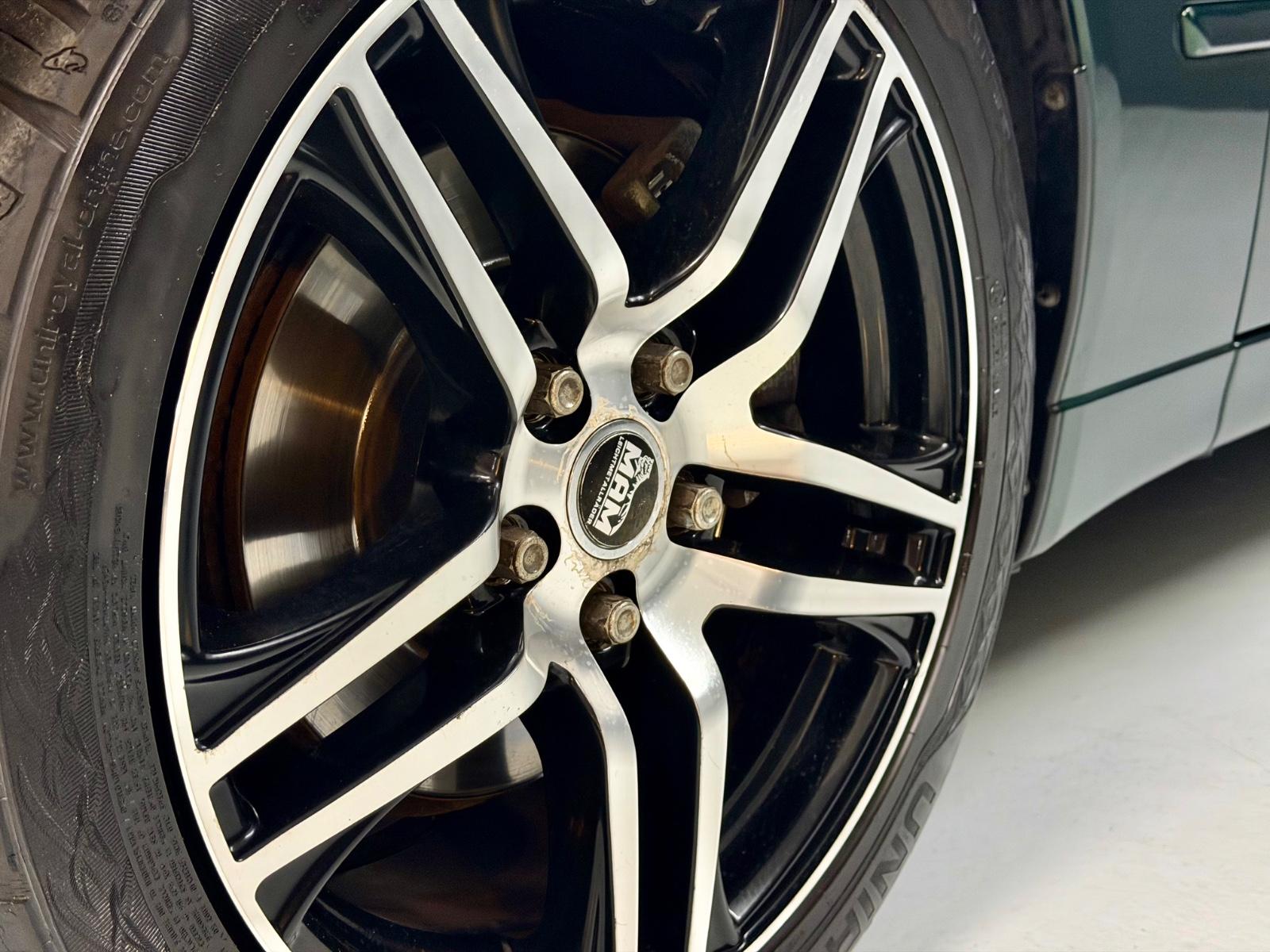 LEXUS IS 300 213 ch BVA 6 cylindres en ligne - 192400 km