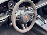 Porsche 992 Carrera 4 GTS Cabriolet Approved Lavaorange - Porsche mit Benzin-Antrieb: Orange, Cabrio