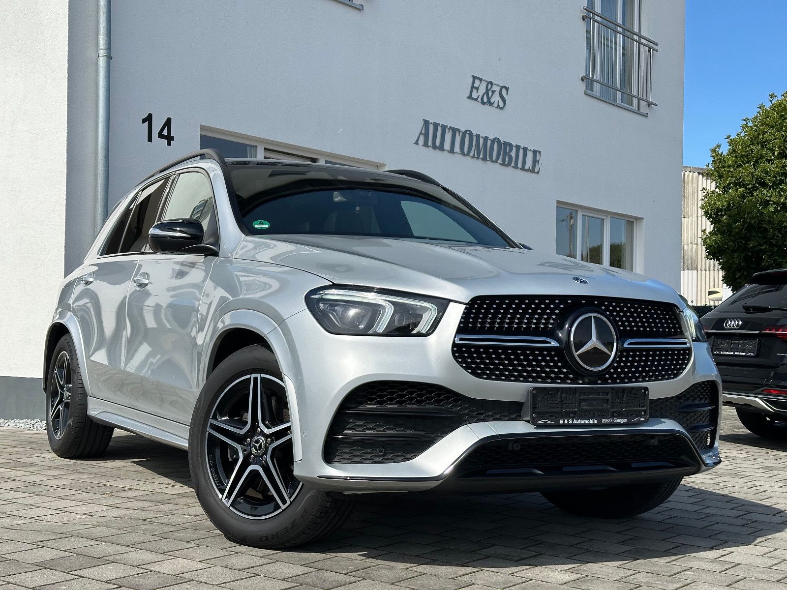 MERCEDES-BENZ GLE 400 d 4M AMG-Line/HUD/ST.-HZ/PANO/2.Ha/Airm.