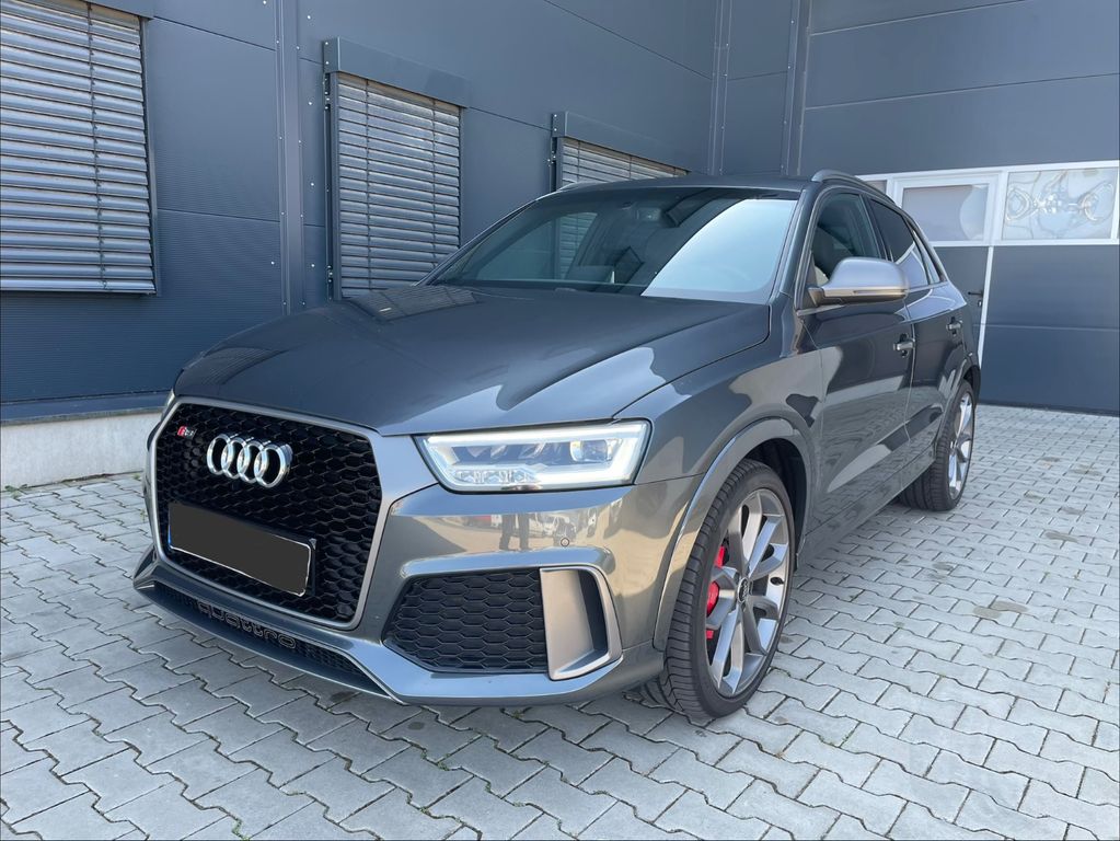 Image of Audi RSQ3
