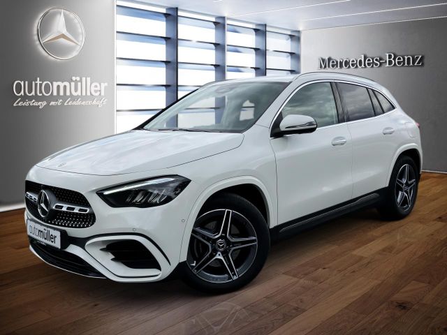 Mercedes-Benz GLA 220 4M AMG+AMBIENTE+LENKRADHEIZ+360°+KEYLESS