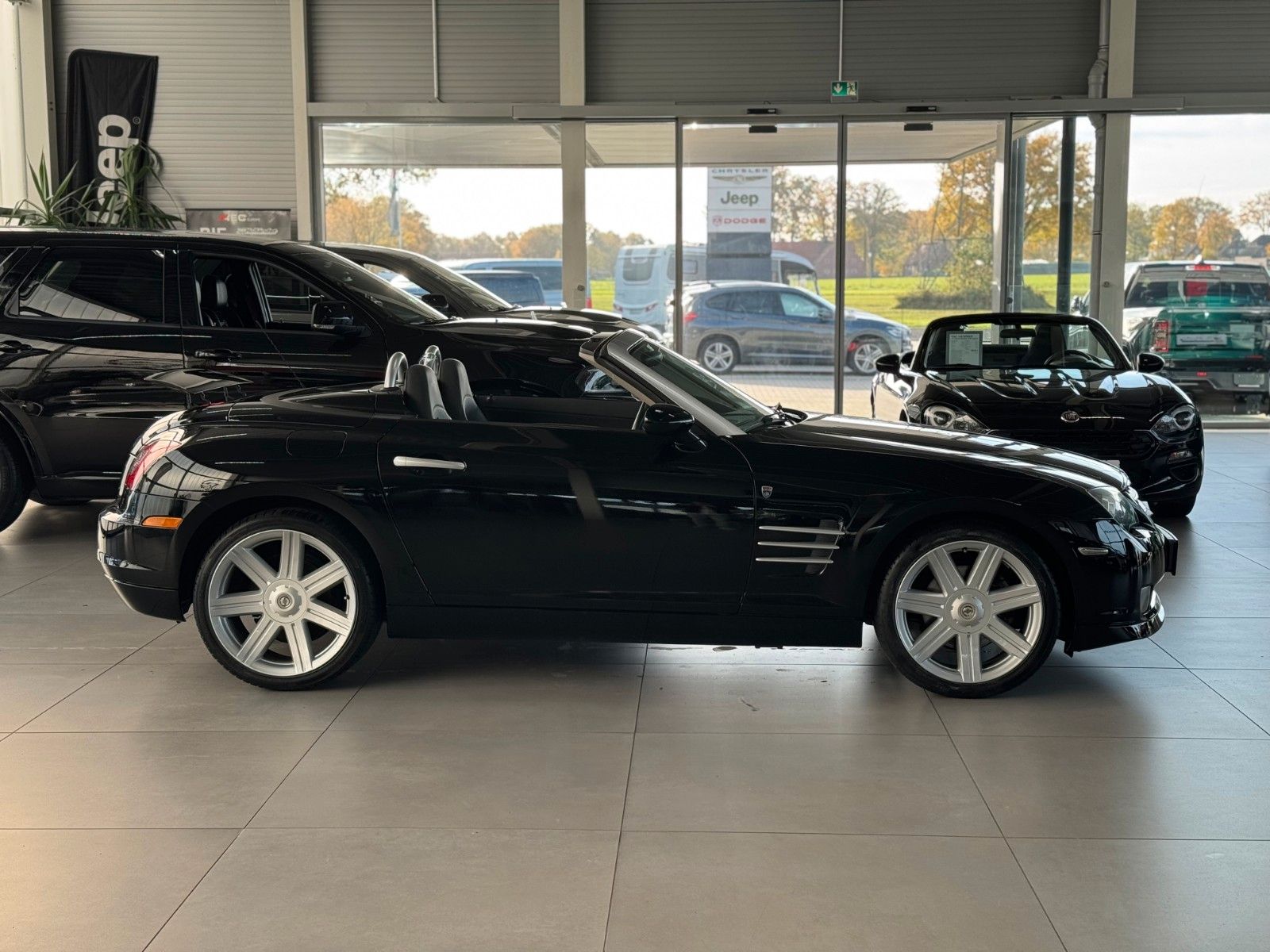 Fahrzeugabbildung Chrysler Crossfire Roadster 3.2 AT SRT-Frontschürze