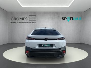 Peugeot 408 - 4