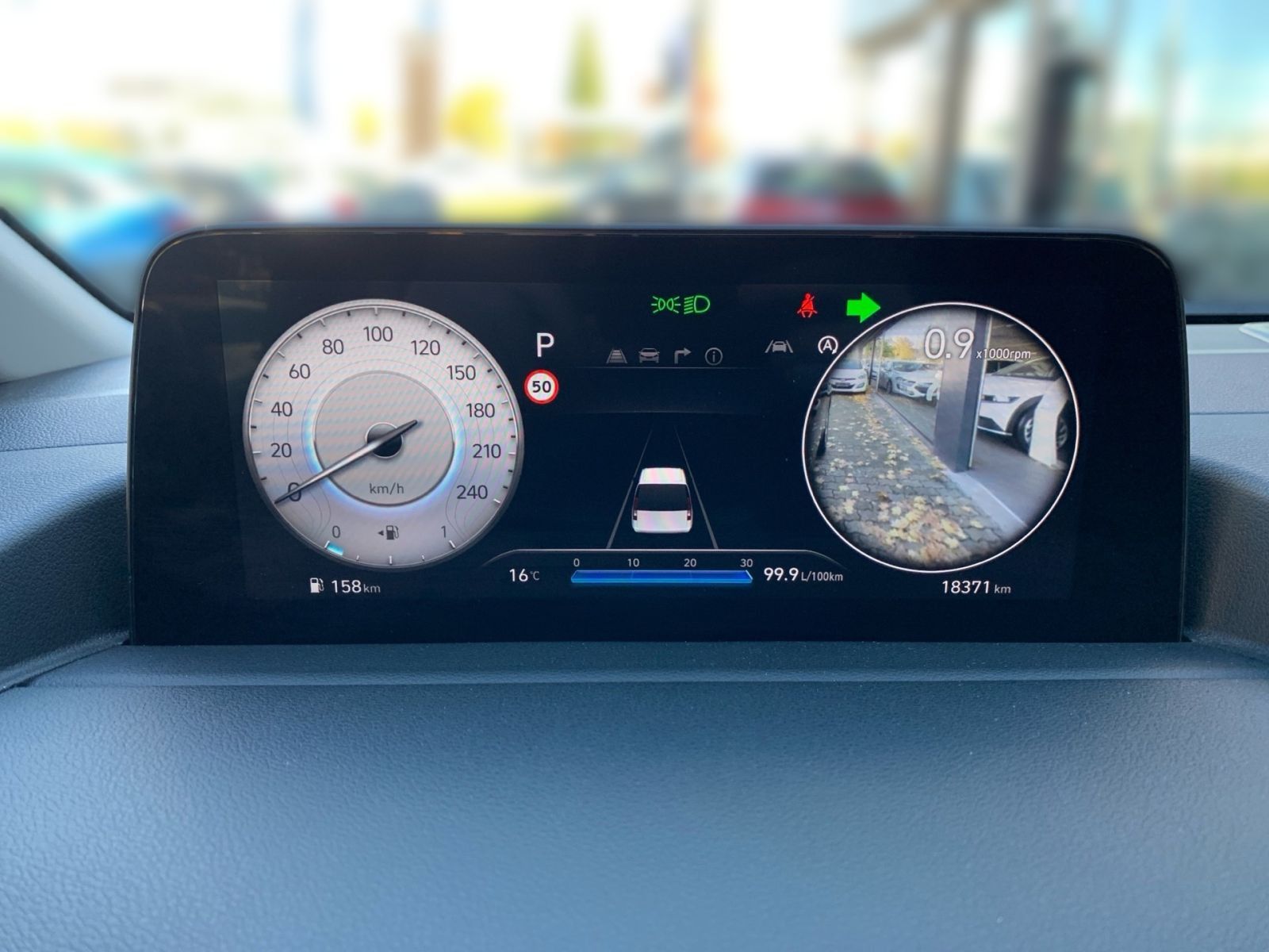 Fahrzeugabbildung Hyundai STARIA 2.2 CRDi Trend 8-AT 9-Sitzer ParkPak.