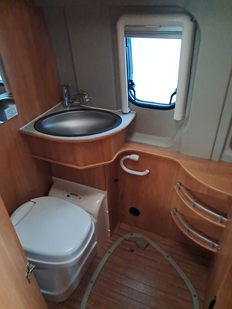 Fahrzeugabbildung Pössl 2Win Citroen Fahrradträger,Radio