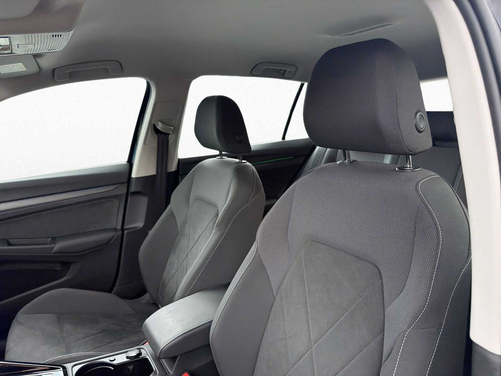 Volkswagen Golf - Bild 11