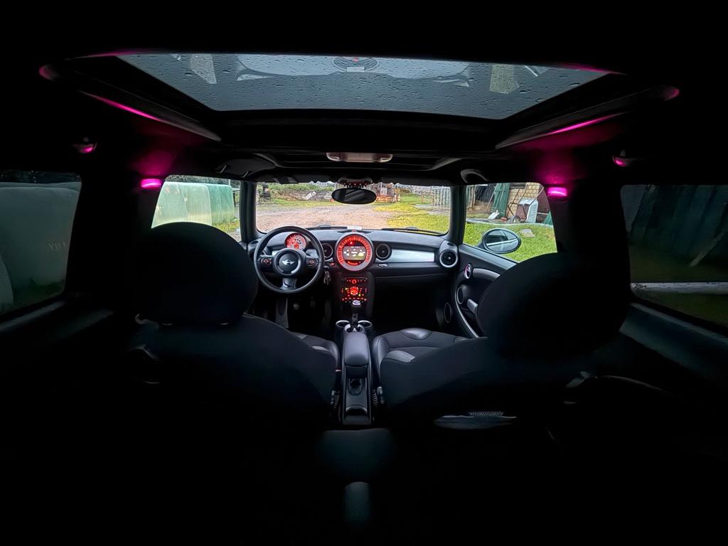 MINI Cooper D