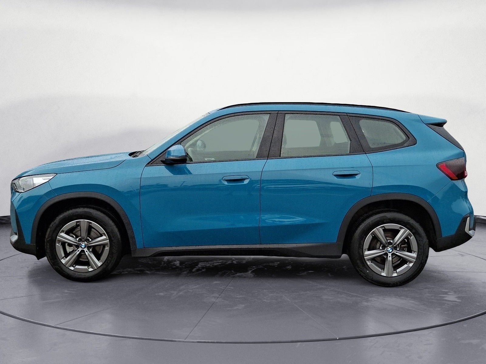 BMW X1 sDrive20d Navi Kamera Sportsitze AHK LED PDC foto 3