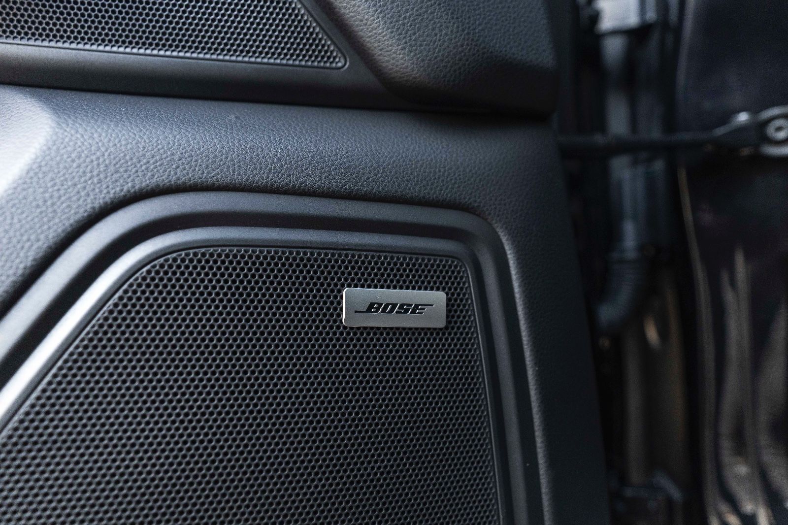 Fahrzeugabbildung Porsche Macan GTS PDLS+ KAM SPORT CHRONO LED PANO LUFT