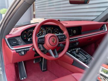 Porsche 992 - 4