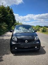 Smart ForTwo Cabrio Prime Sport 90PS Navi/Leder - Smart Roadster von privat