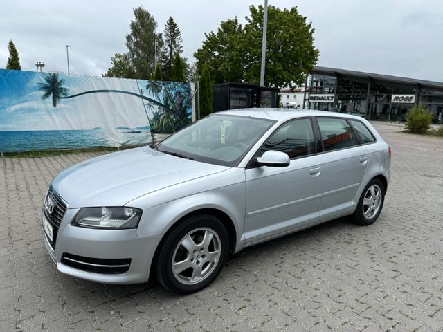 Audi A3 Sportback 1.6 TDI Attraction / EURO-5 /2.Hand