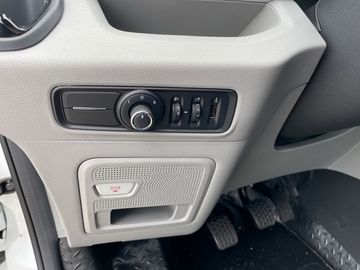 Maxus Deliver 9 L3 Luxury Pritsche *AHK*LED*PDCvo*TEL*