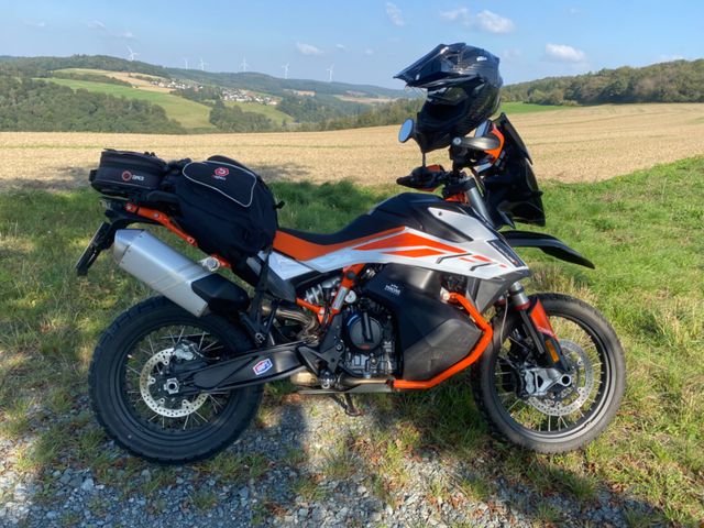 KTM 790 Adventure R