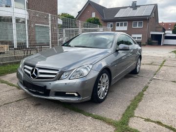 Mercedes E 250 - 1