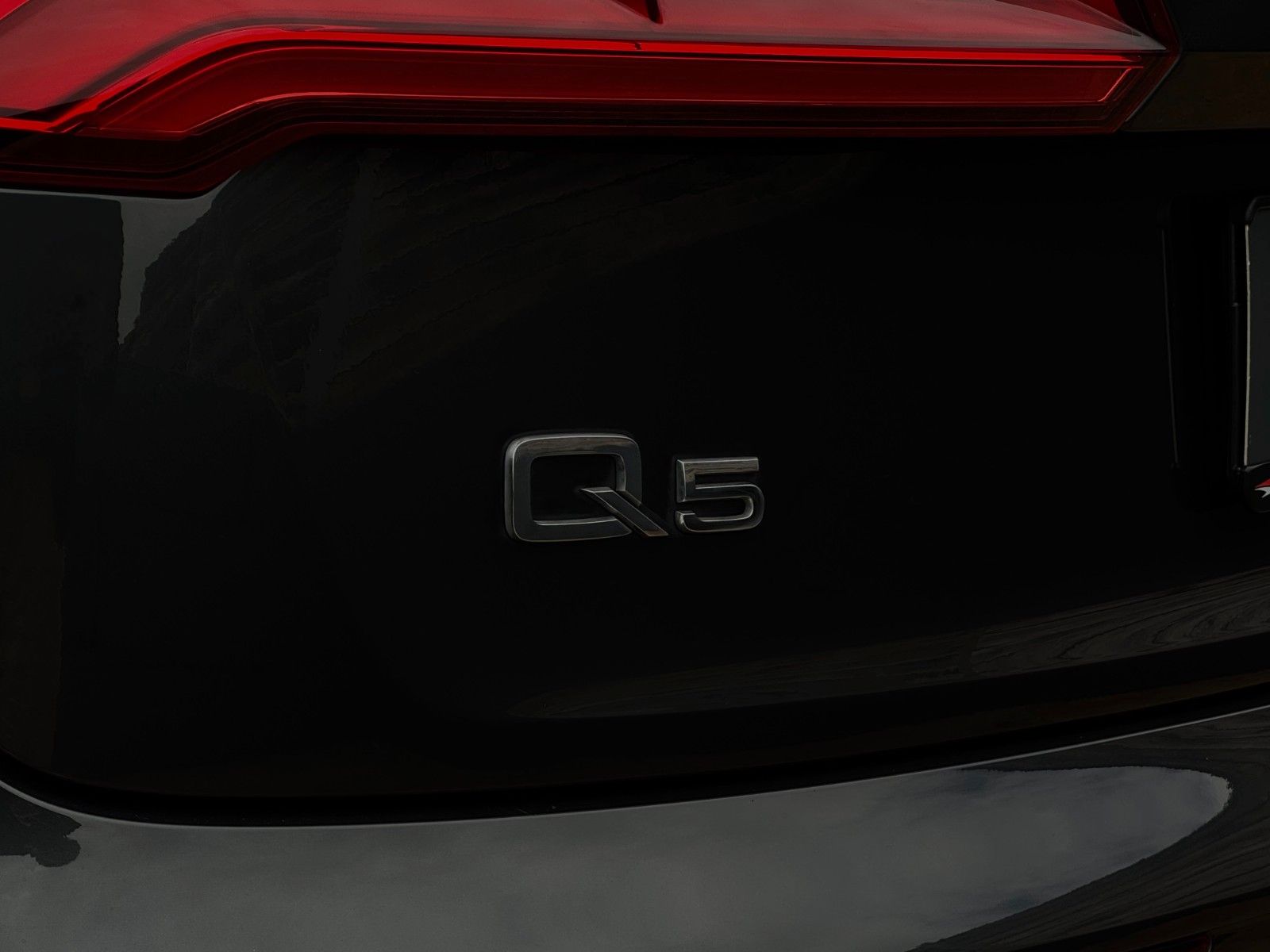 Fahrzeugabbildung Audi Q5 2.0 TFSI quattro basis Leder Kamera SHZ ACC