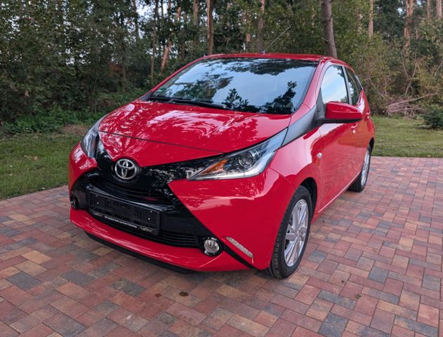 Toyota Aygo Werksgarantie Klima Touchdispl. Rückfahrka.