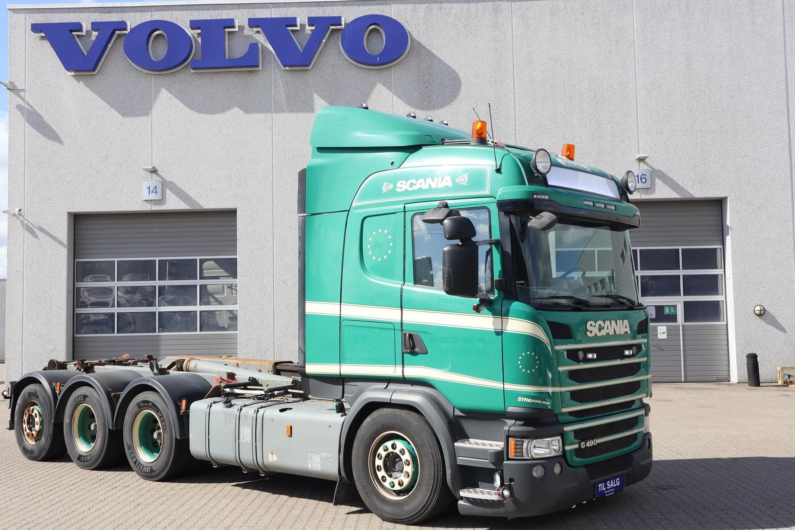 Scania G-serie Scania 8x4 with meiller hook