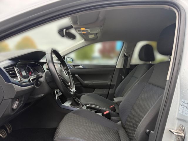 Polo 6 VI 1.0 TSI United Navi CarPlay Navi DAB