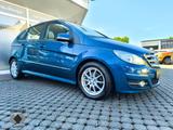 Mercedes-Benz B 200 CDI AHK/Sport/Navi/BiXenon/DynKurvenlicht/ - gebrauchte Mercedes-Benz B 200 aus dem Jahr 2011