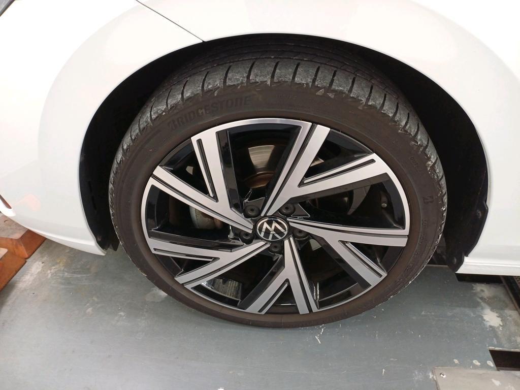 Volkswagen Golf VIII Limo Style Pano IQ-LED Matrix Navi, миниатюра 5
