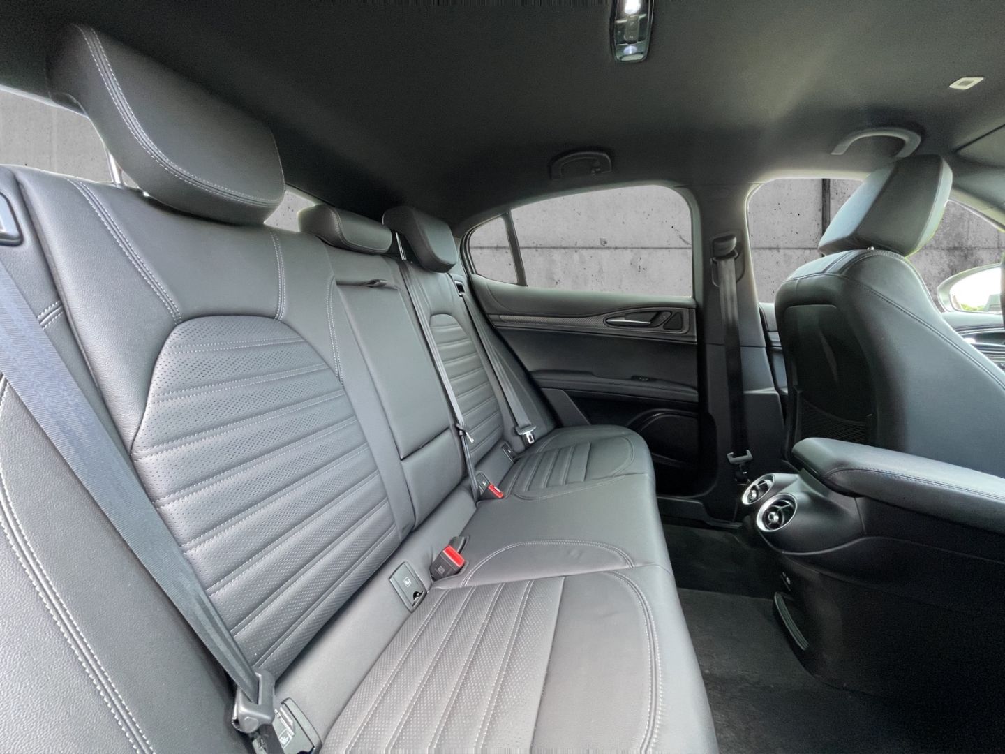 Alfa Romeo Stelvio - Bild 7